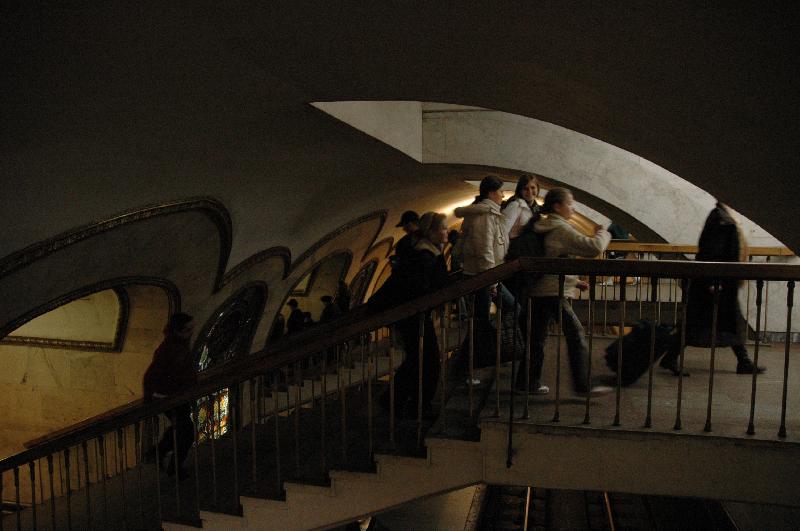 200704-Moskau-014-MetroNovoslobodskaya 